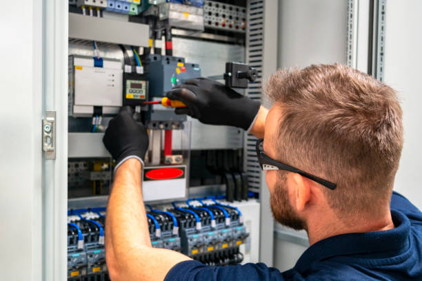 Best Emergency Electrical Repair  in South Elgin, IL